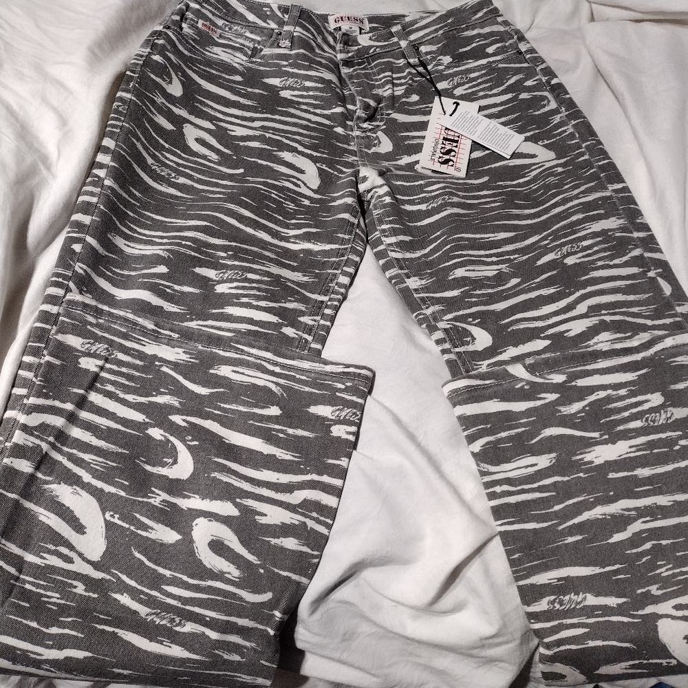 Guess Original Bootcut High Rise Jeans/ NWT/ Zebra Print/ SZ 30